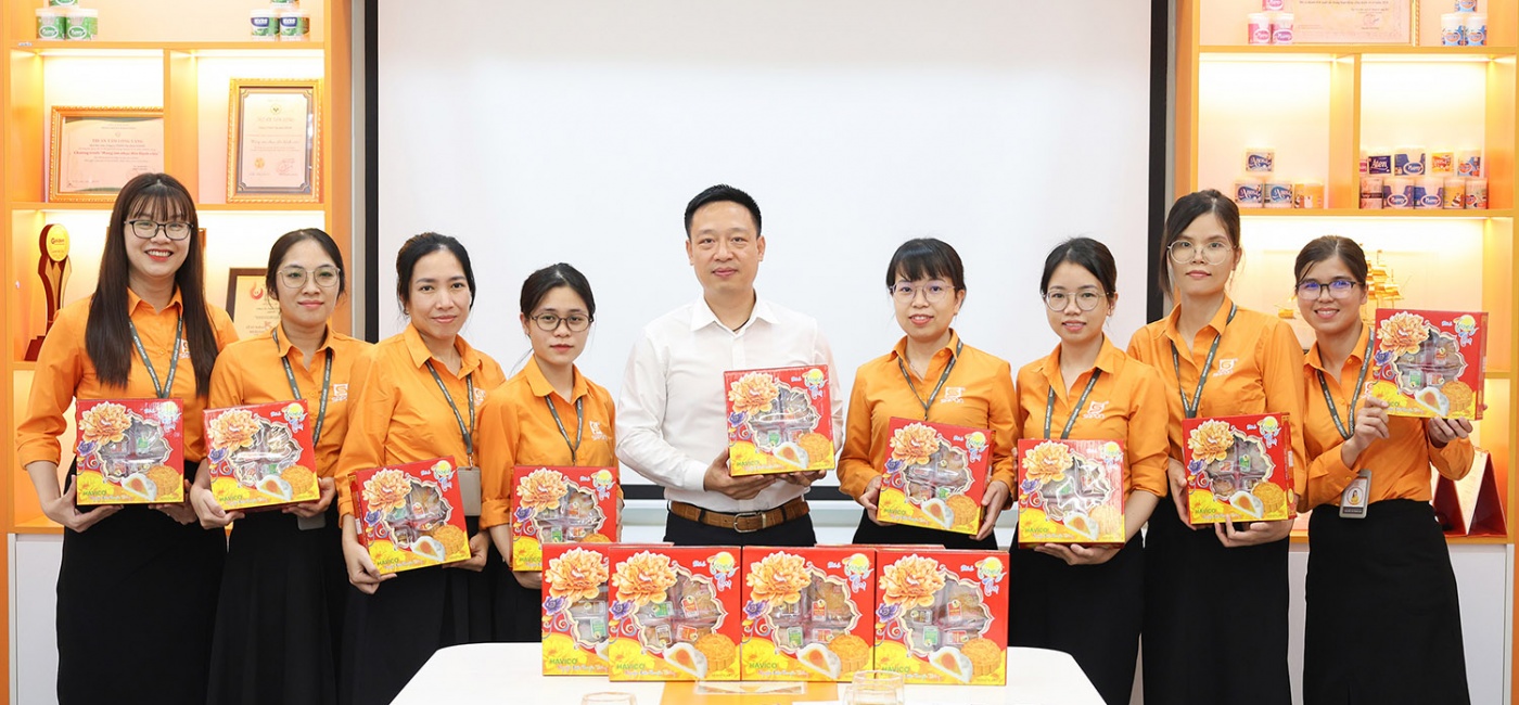 TRUNG THU SUM VẦY TẠI SAPON GROUP